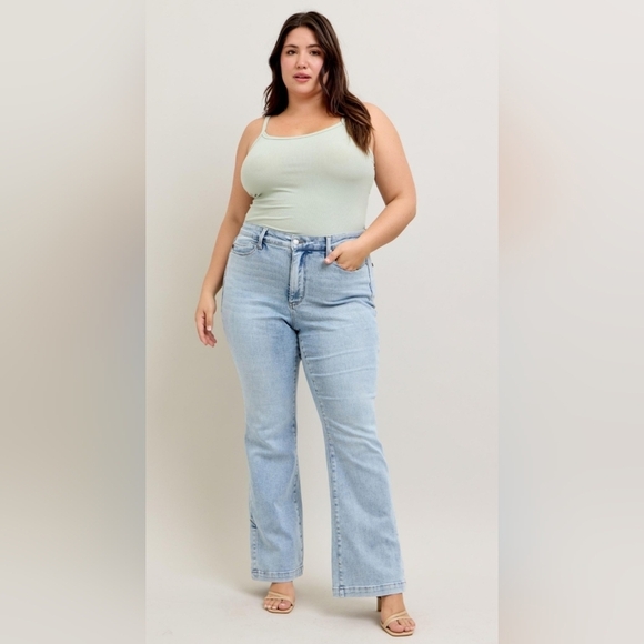 Judy Blue HR Tummy Control Vintage Light Wash Split Hem Slim Bootcut Jeans NEW - Picture 4 of 16